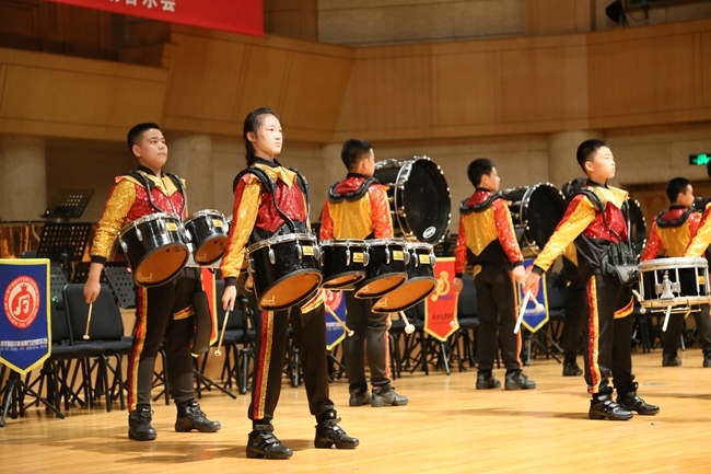 “樂動金帆 ‘藝’起交響”為主題的專場音樂會現(xiàn)場。主辦方供圖