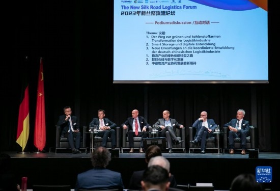 9月21日，中德兩國嘉賓參加在德國杜伊斯堡舉辦的2023新絲路物流論壇。新華社記者 張帆 攝