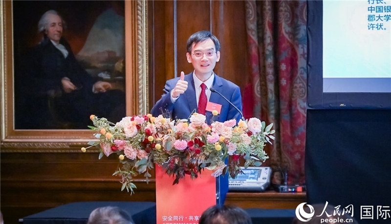 圖為方文建發(fā)言。人民網(wǎng) 郭錦標(biāo)攝