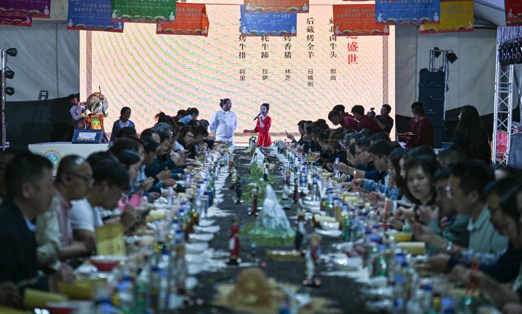 西藏味道美食體驗周活動現(xiàn)場。新華社記者晉美多吉 攝
