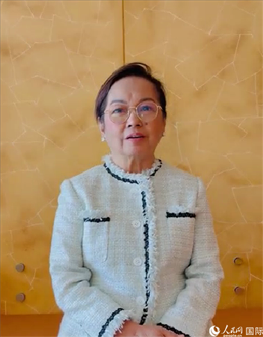 菲律賓前總統(tǒng)阿羅約通過(guò)視頻發(fā)表致辭。人民網(wǎng)記者樊帆 攝