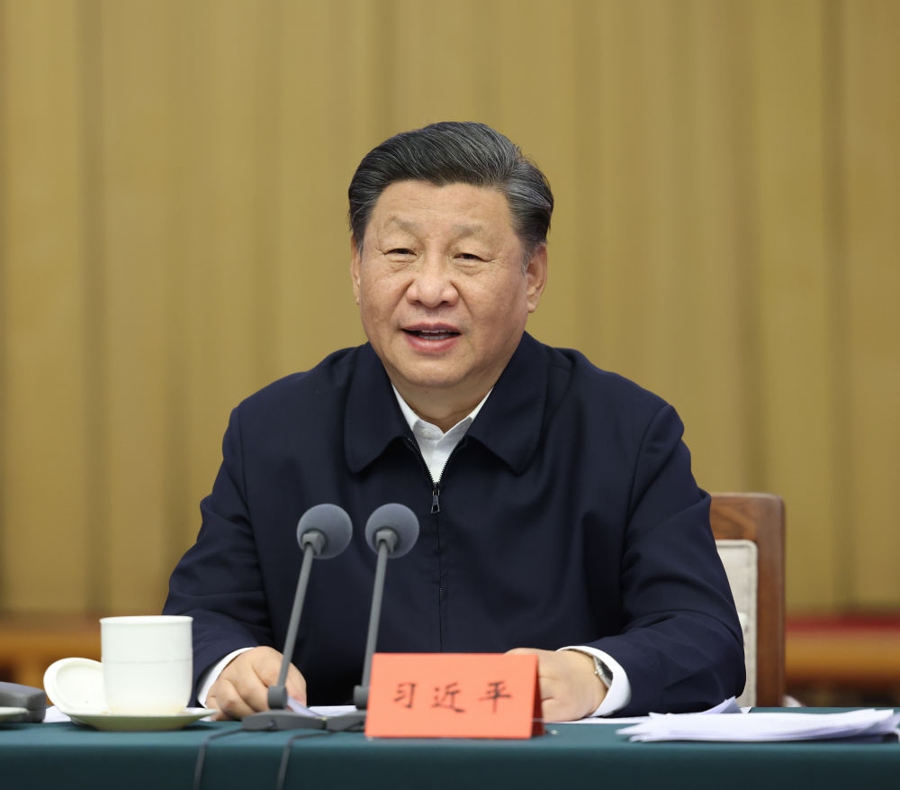 2021年10月22日下午，中共中央總書記、國家主席、中央軍委主席習(xí)近平在山東省濟南市主持召開深入推動黃河流域生態(tài)保護和高質(zhì)量發(fā)展座談會并發(fā)表重要講話。新華社記者 謝環(huán)馳 攝