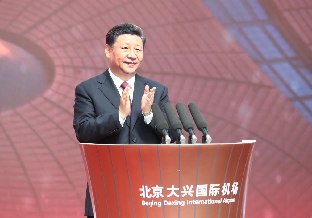 2019年9月25日，習(xí)近平總書記出席北京大興國(guó)際機(jī)場(chǎng)投運(yùn)儀式并宣布機(jī)場(chǎng)正式投入運(yùn)營(yíng)。新華社記者 鞠鵬 攝