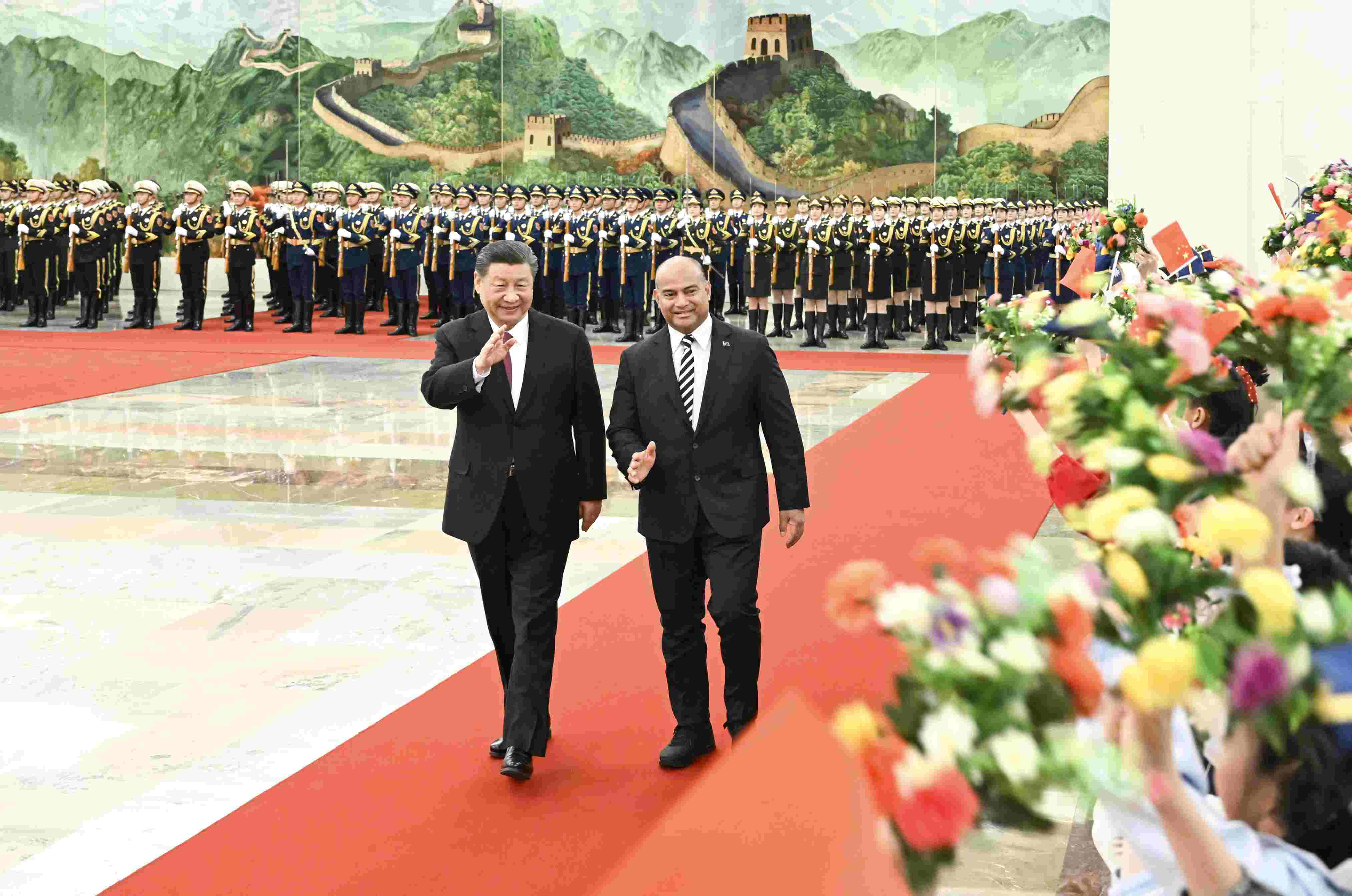 2024年3月25日，習(xí)近平主席在人民大會堂北大廳為瑙魯總統(tǒng)阿迪昂舉行歡迎儀式。