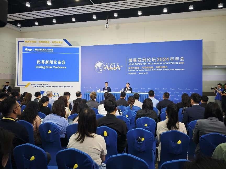 博鰲亞洲論壇2024年年會(huì)閉幕新聞發(fā)布會(huì)。人民網(wǎng)記者 許維娜攝