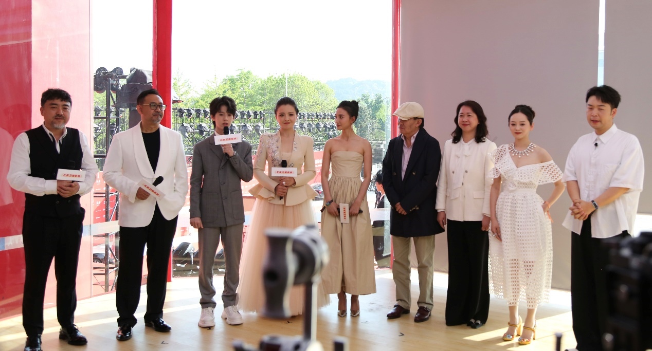 “品牌助力電影”公益直播活動(dòng)現(xiàn)場。主辦方供圖