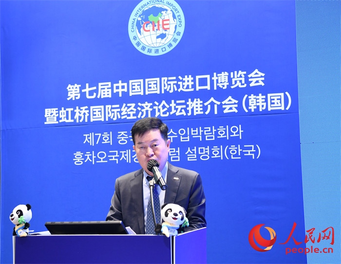 韓國(guó)貿(mào)易協(xié)會(huì)專務(wù)理事金高鉉發(fā)言。 人民網(wǎng) 程安康攝