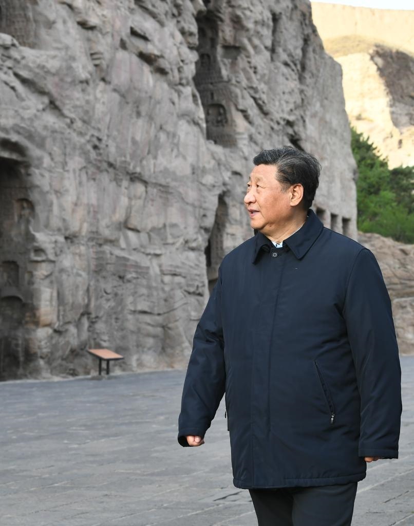 2020年5月11日，習(xí)近平總書記在山西云岡石窟實(shí)地了解歷史文化遺產(chǎn)保護(hù)情況。新華社記者 謝環(huán)馳 攝