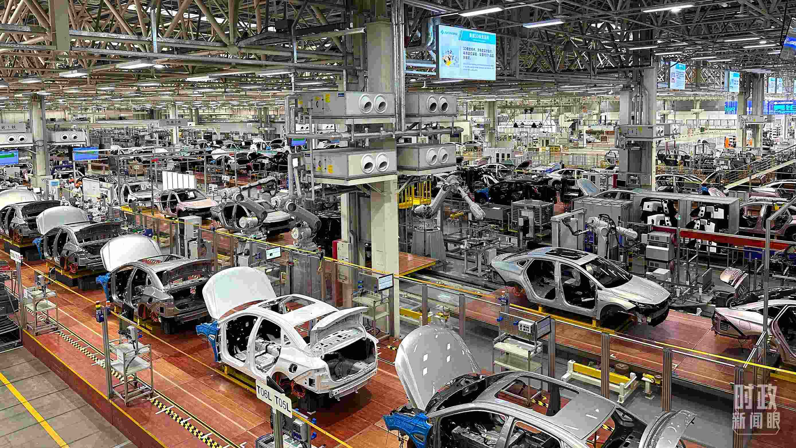 廣州廣汽埃安總裝車(chē)間智能生產(chǎn)線。2023年4月，習(xí)近平曾到這里考察。（總臺(tái)央視記者趙化拍攝）
