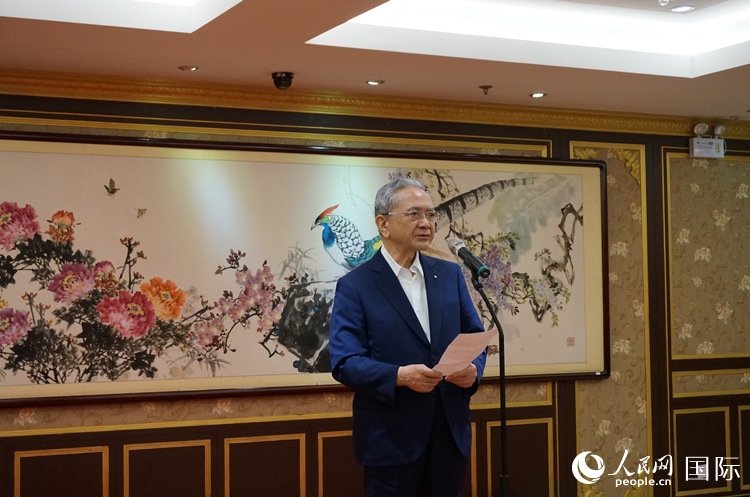 創(chuàng)價學會會長原田稔致辭。