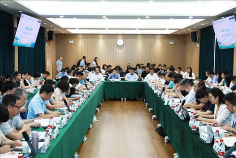 守正創(chuàng)新推動(dòng)思政課建設(shè)內(nèi)涵式發(fā)展學(xué)術(shù)研討會(huì)現(xiàn)場(chǎng)。武漢大學(xué)供圖