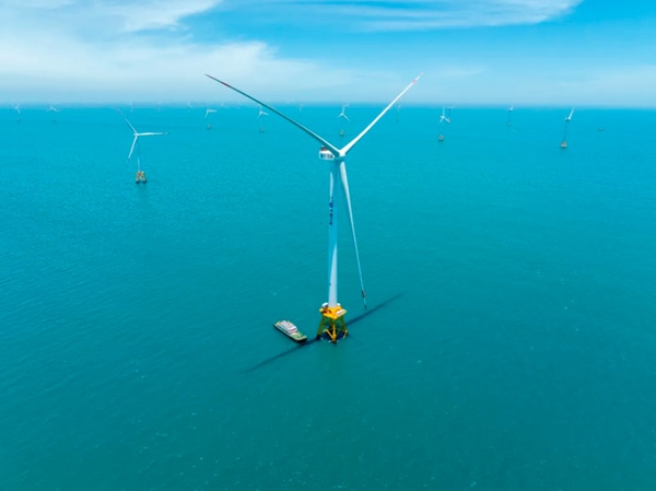 全球首臺(tái)16兆瓦海上風(fēng)電機(jī)組于2023年6月并網(wǎng)發(fā)電。韓磊攝