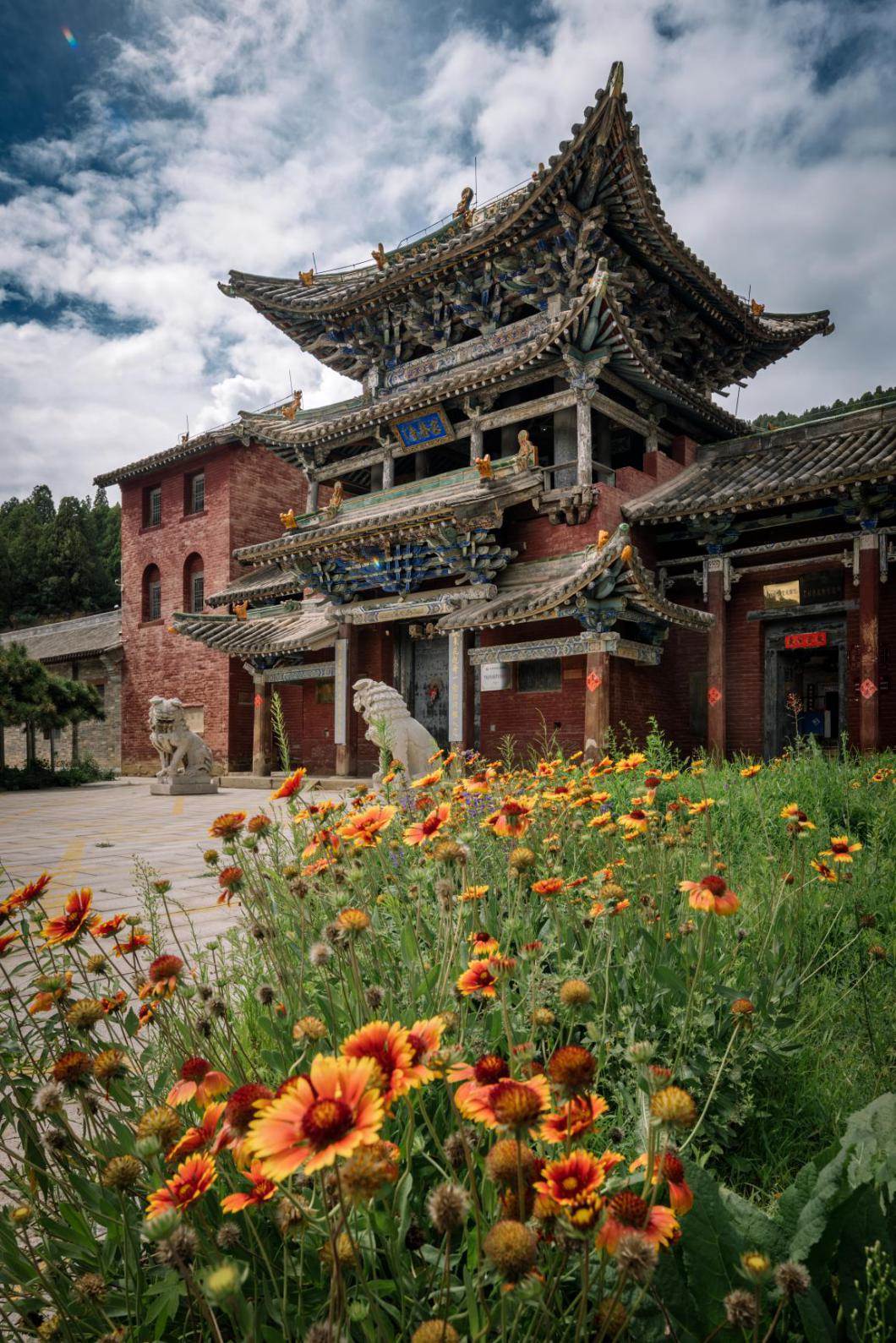 全國(guó)重點(diǎn)文物保護(hù)單位定林寺。蘇唐詩(shī)攝