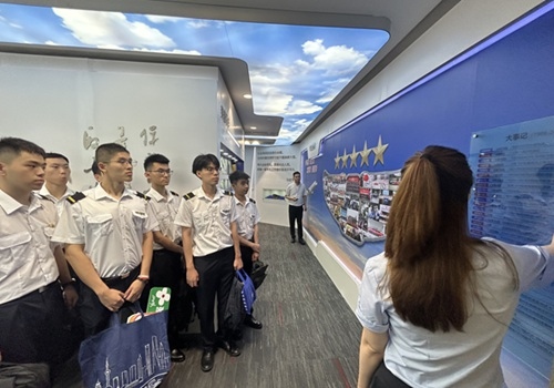 南京航空航天大學(xué)學(xué)子赴多地開展社會(huì)實(shí)踐。校方供圖
