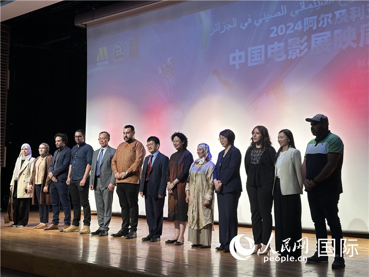 中阿兩國官員、電影行業(yè)從業(yè)者、媒體代表等出席開幕式 郝瑞敏攝