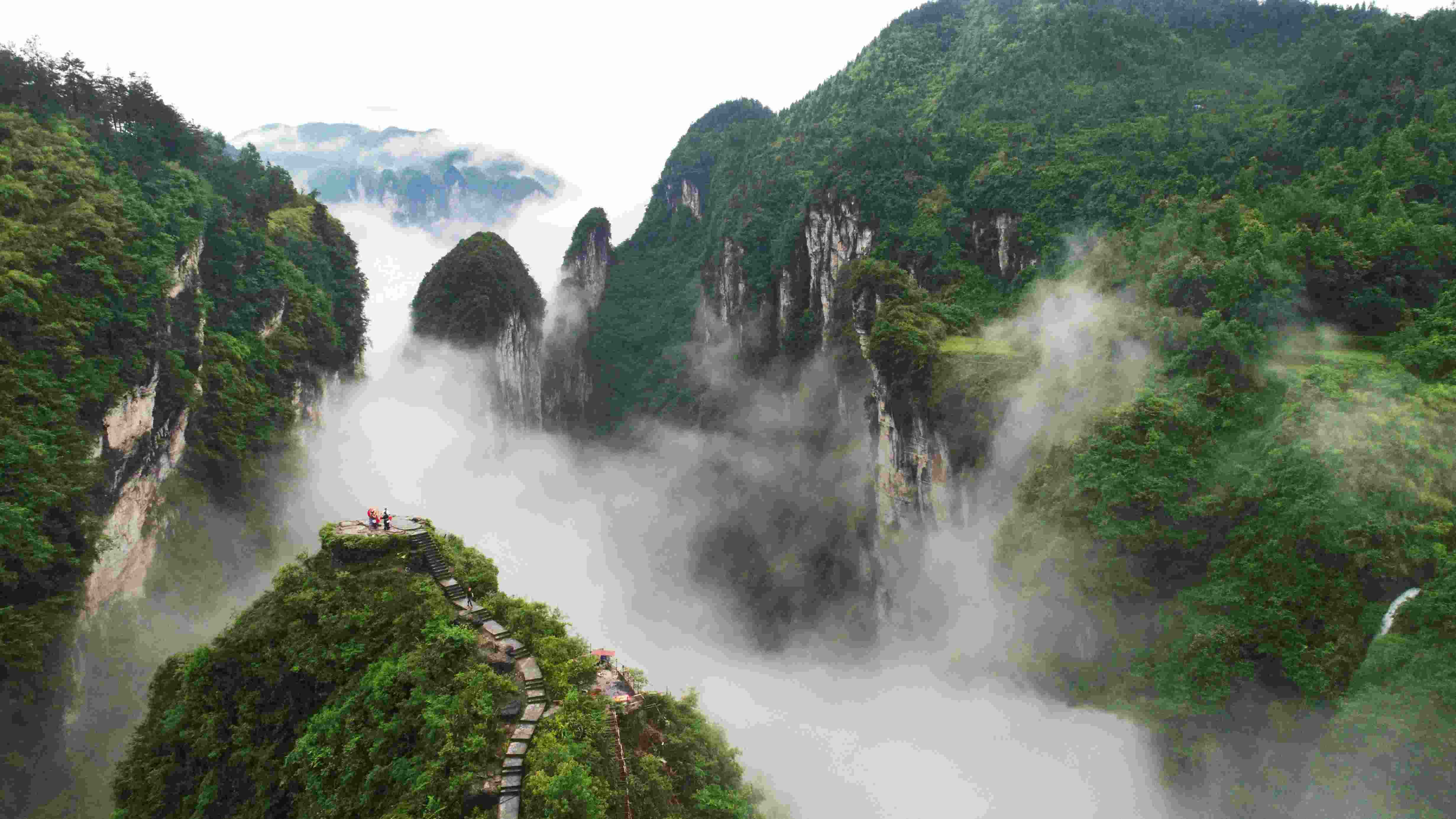湖南矮寨國家森林公園。受訪者供圖