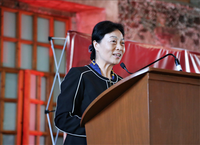 李雅芳作主旨發(fā)言。主辦方供圖