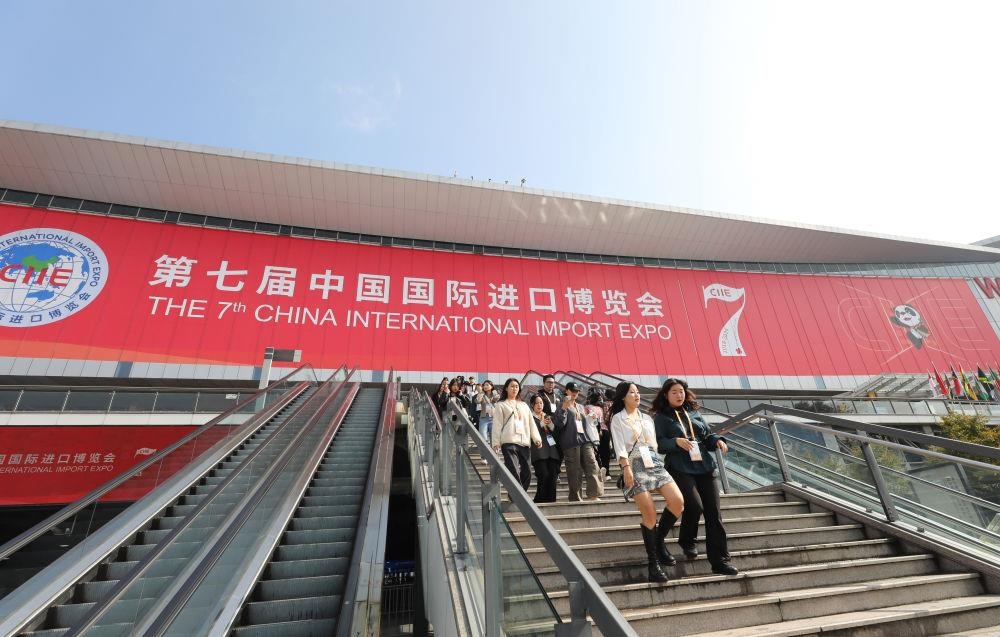 第七屆進(jìn)博會按年計意向成交額超八百億美元。