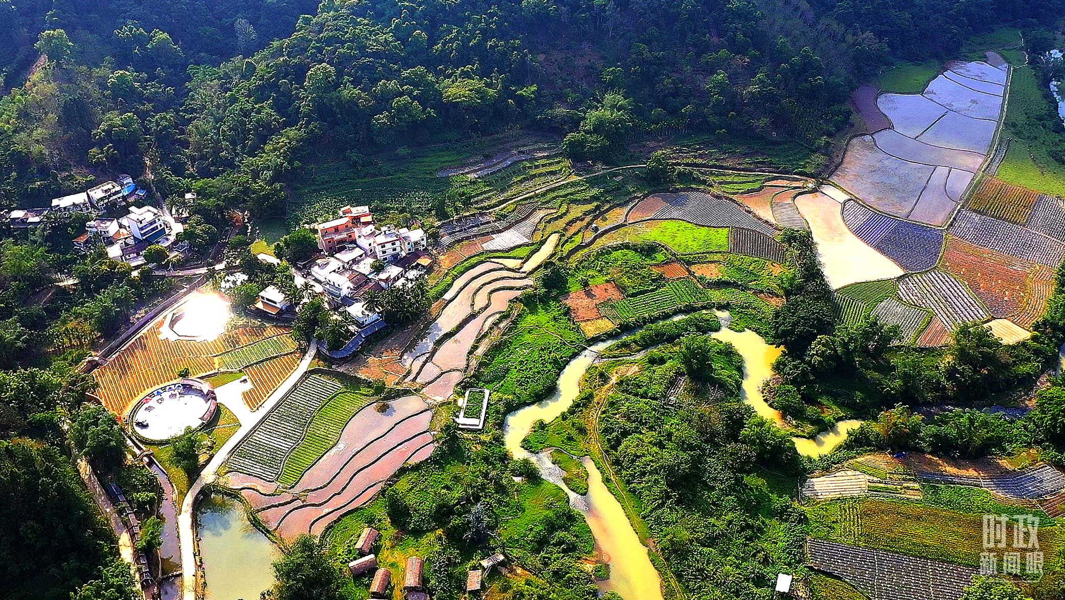 海南省五指山市水滿鄉(xiāng)毛納村。（總臺(tái)央視記者劉琦拍攝）