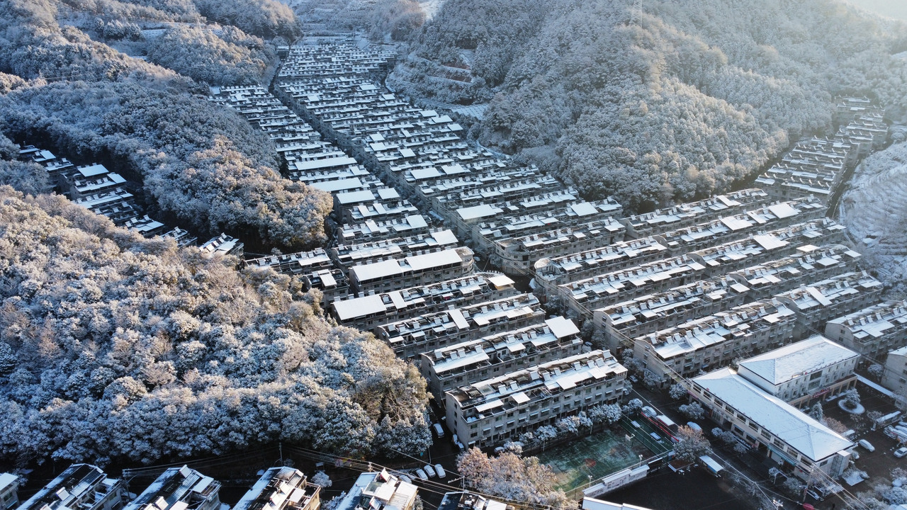 慶元縣濛洲街道同濟新村，雪后初霽。慶元縣融媒體中心 供圖