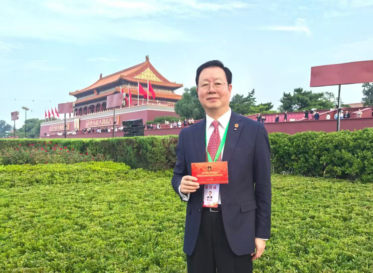 觀禮席上的嘉賓談“閱兵現(xiàn)場感”：不忘歷史，干好實事